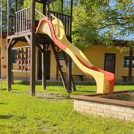 招待所 Koliesko 3*