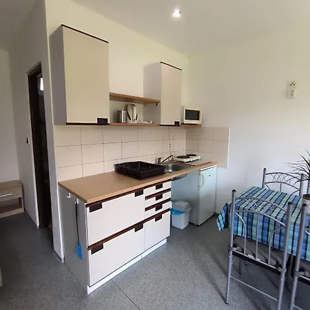 招待所 Koliesko 3*