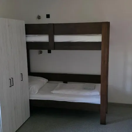 Koliesko Gasthof Veľký Meder